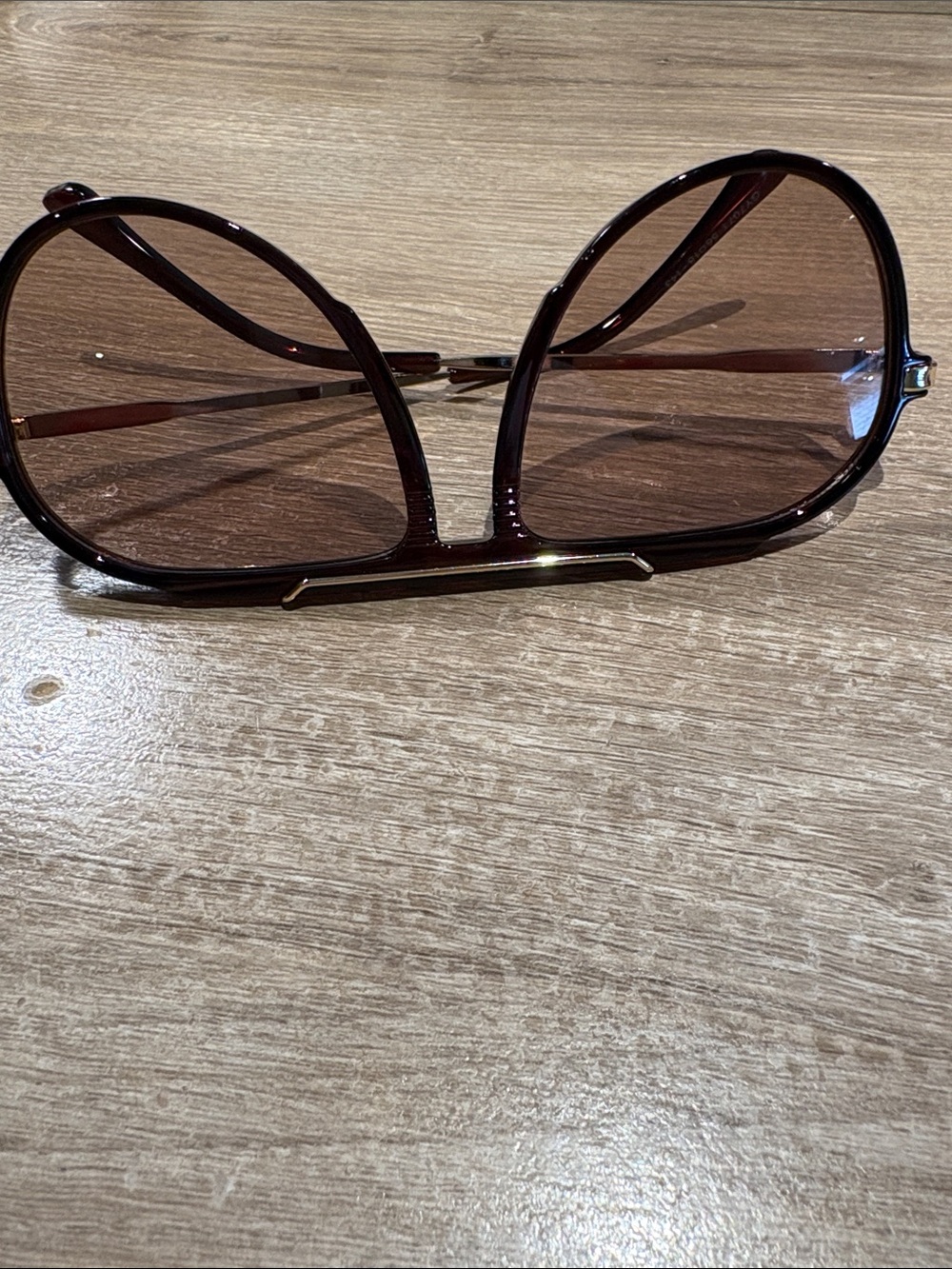 Women's Brown Gradient Oversized Sunglasses